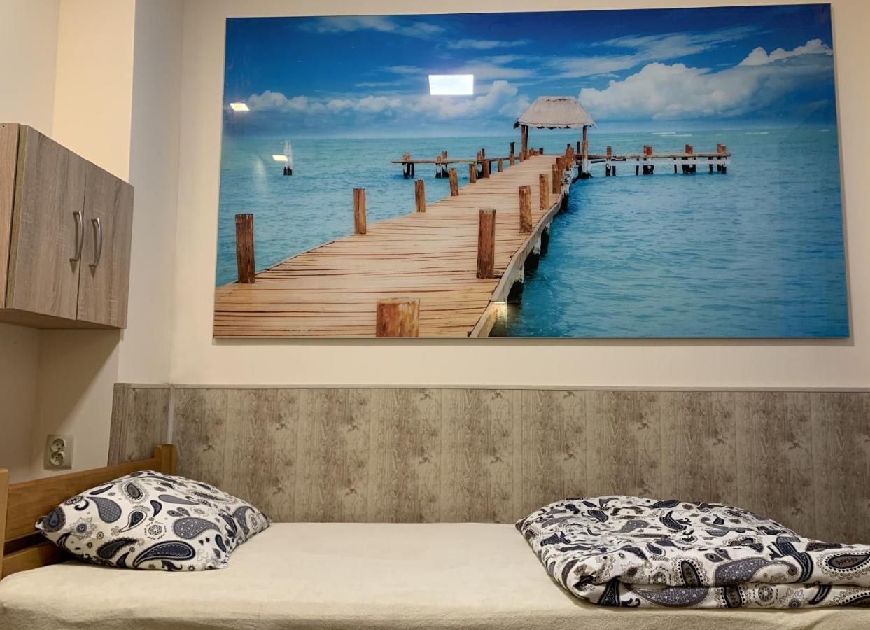 Apartamenty P7 Dzierżoniów Exteriör bild