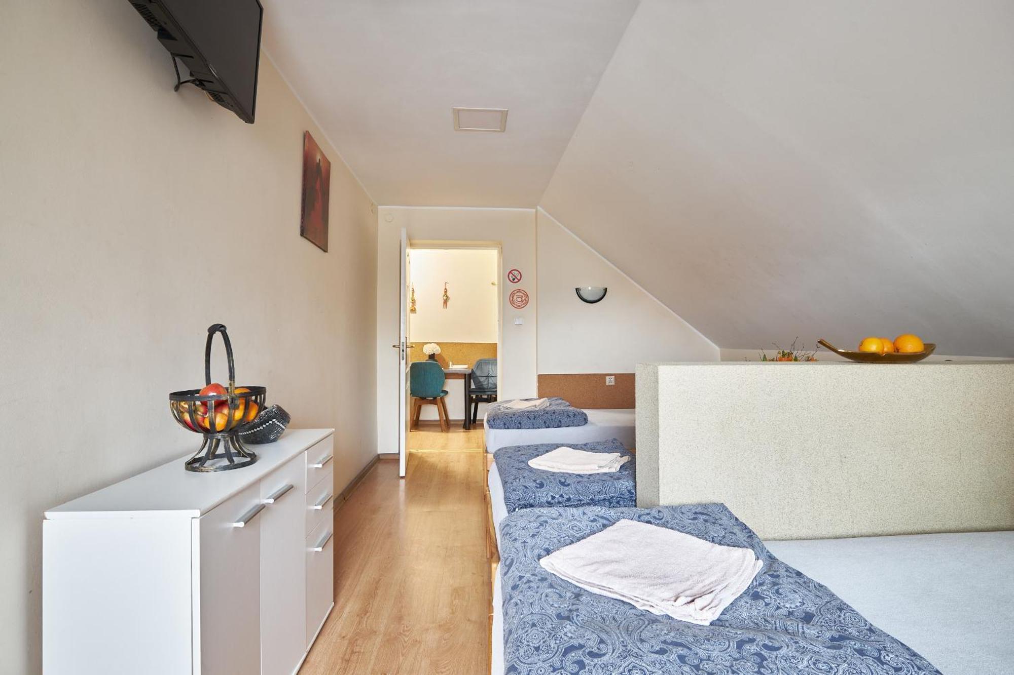 Apartamenty P7 Dzierżoniów Exteriör bild