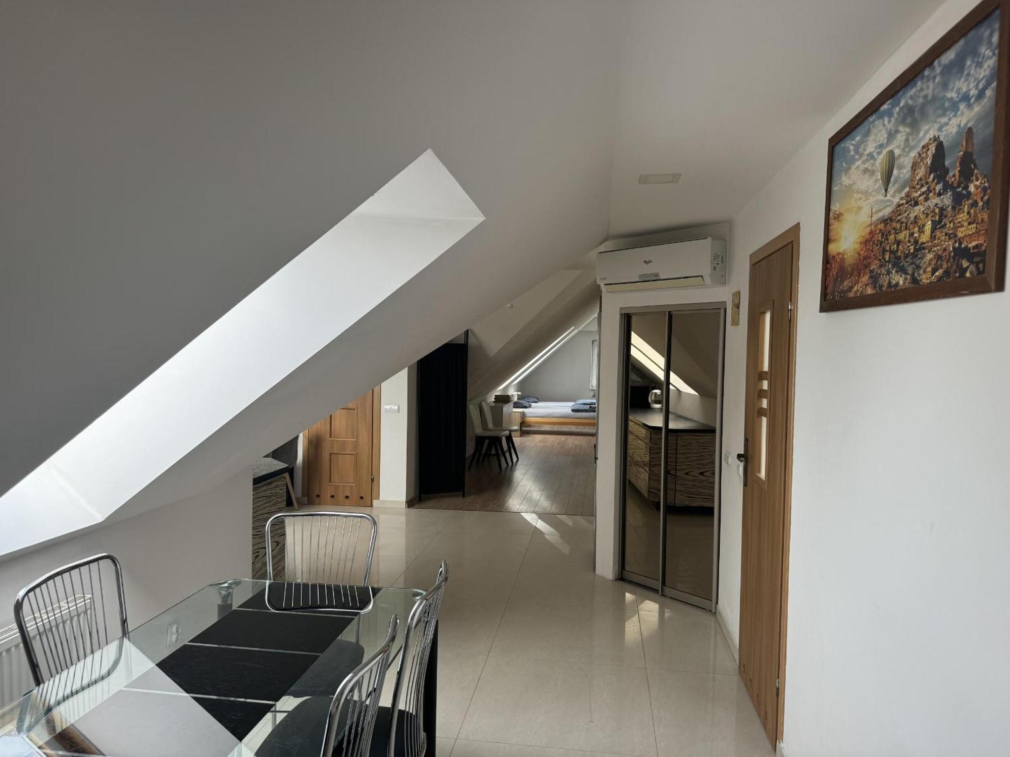 Apartamenty P7 Dzierżoniów Exteriör bild